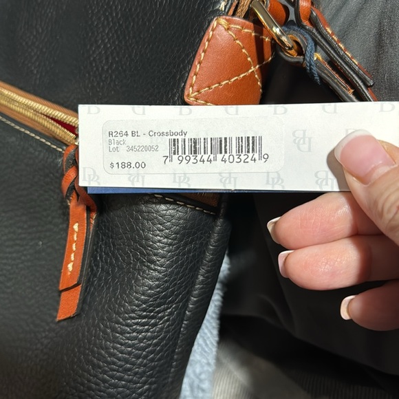 Brand new Dooney & Bourke Crossbody - Picture 9 of 9